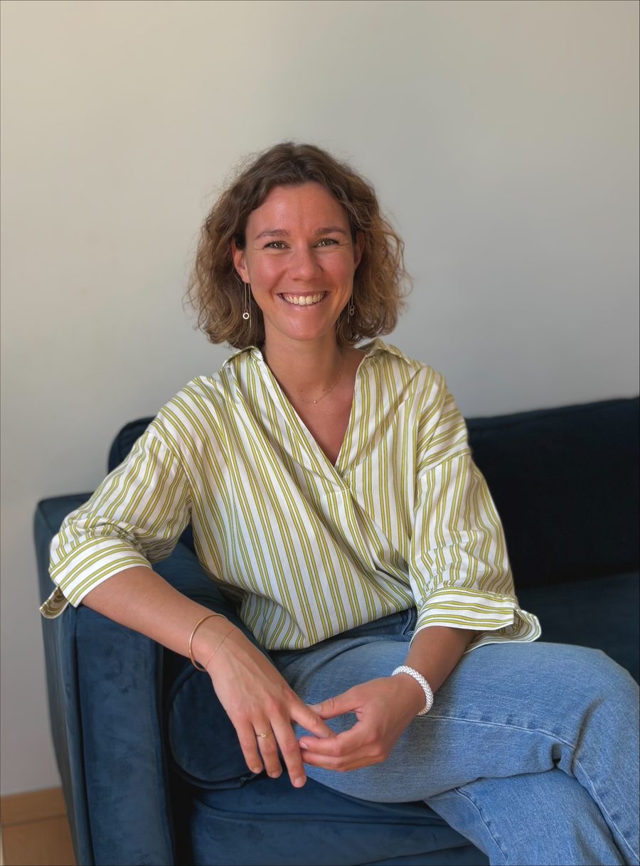 Portrait d'Aylin Marchal, réflexologue à Nîmes